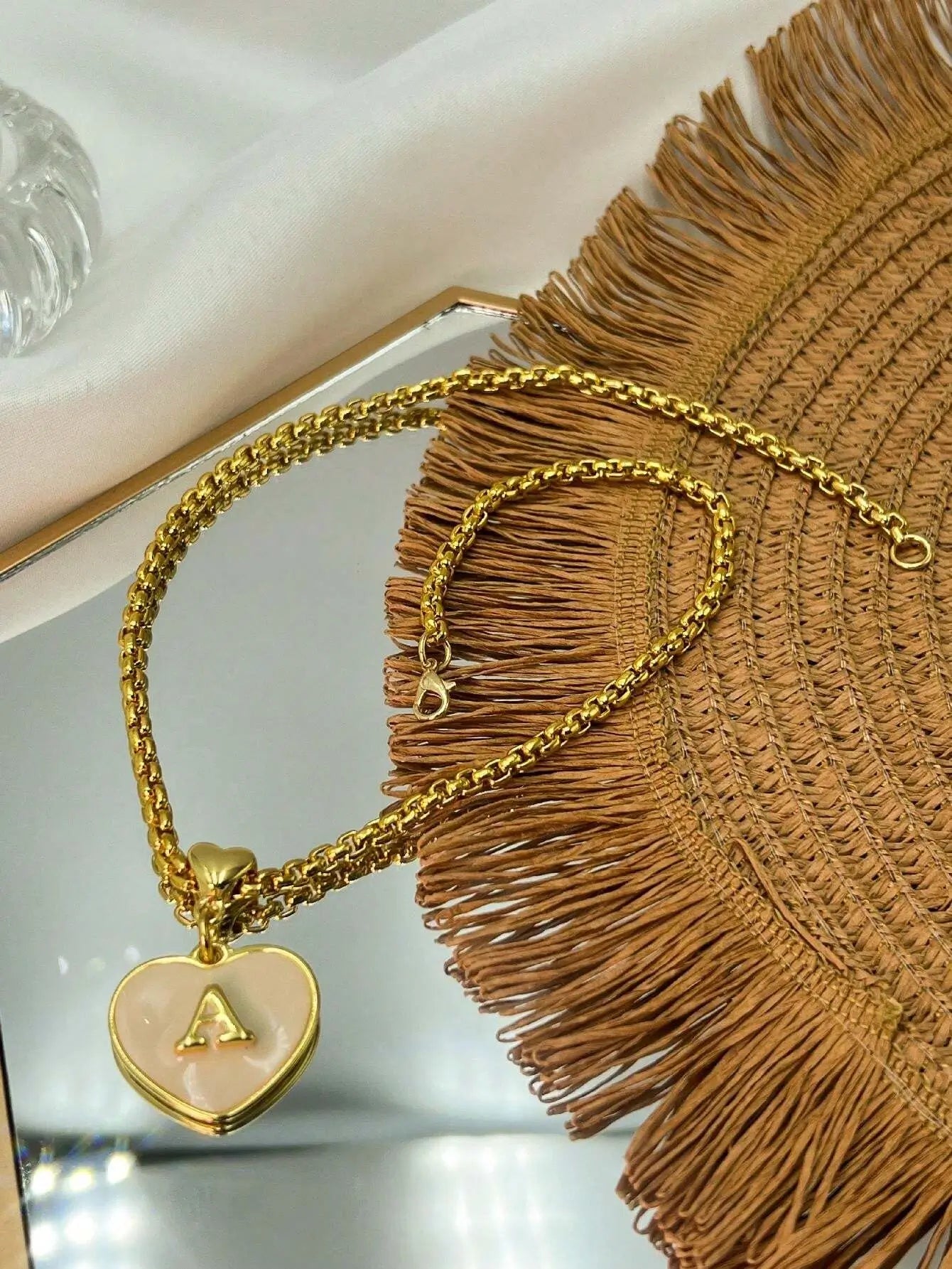 Colar Letras - Liga Dourada